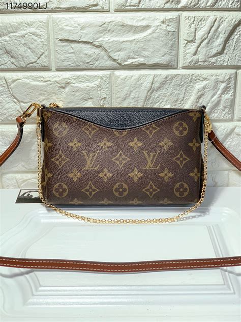 louis vuitton crossbody chain